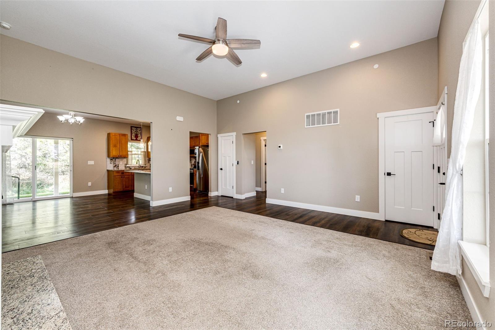 8375 Strasburg Road Strasburg, CO 80136 - Photo 10 of 38