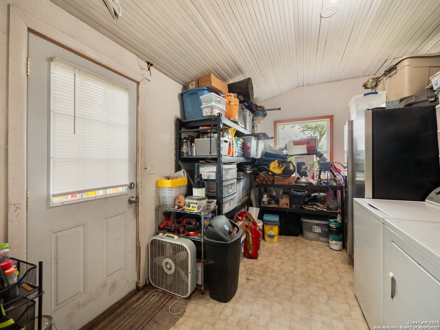 6147 Pfeil Road Schertz, TX 78154 - Photo 25 of 47 a view of a storage & utility room