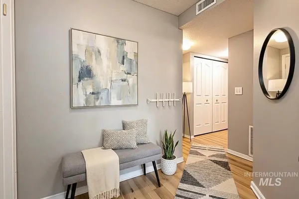 $315,000 | 3687 South Gekeler Lane, Unit 80, Boise, ID 83706