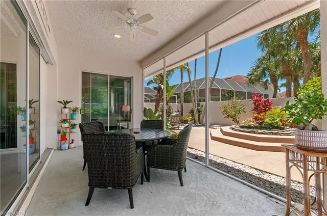 $799,000 | 2116 Paget Circle, Unit 1, Naples, FL 34112