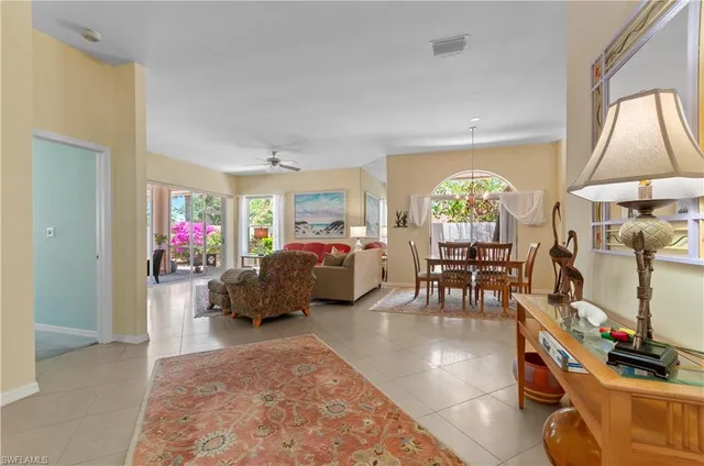 $799,000 | 2116 Paget Circle, Unit 1, Naples, FL 34112