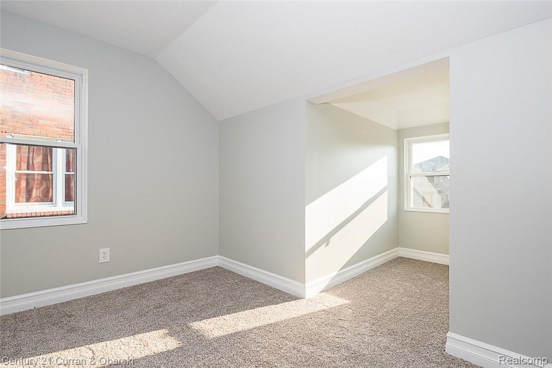 7610 Miller Road Dearborn, MI 48126 - Photo 17 of 28 DSC_7581.jpg
