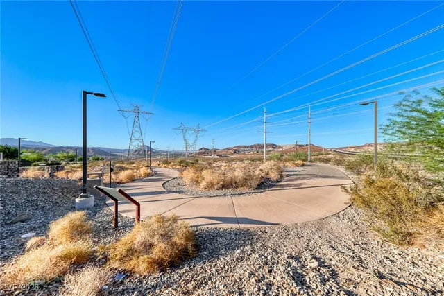 $2,800 | 969 Marigold Court, Henderson, NV 89011