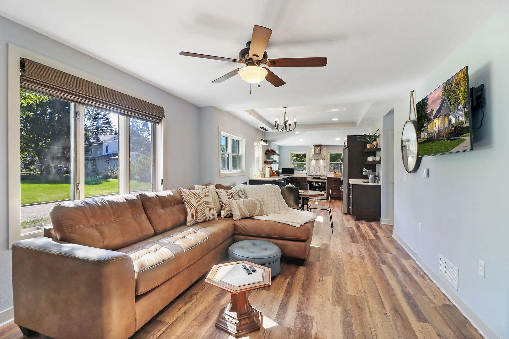 922 Sage Street Lake Geneva, WI 53147 - Photo 3 of 13 image_167375396 copy