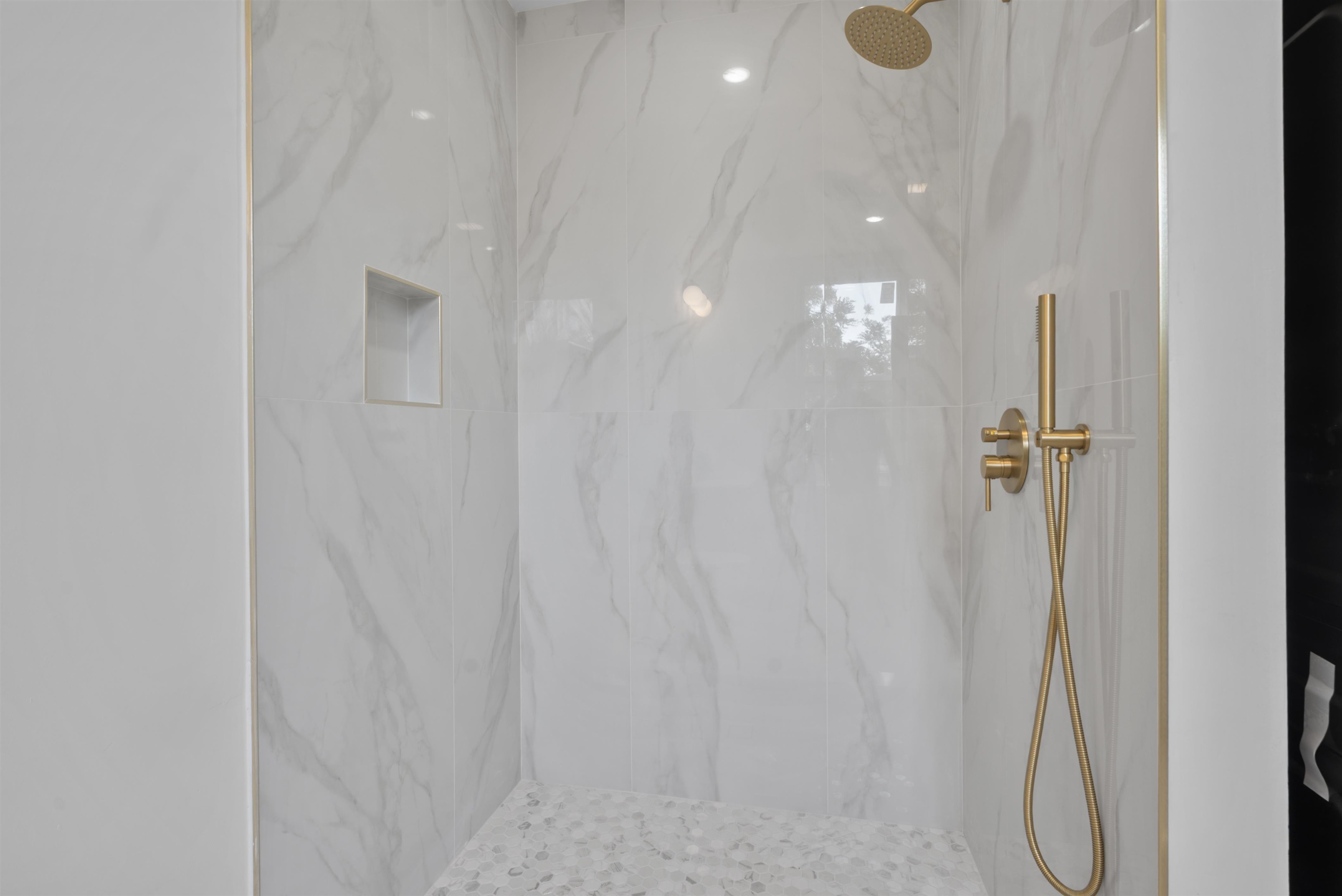 110 Maple Street, Unit 2 Weehawken, NJ 07086 - Photo 5 of 24