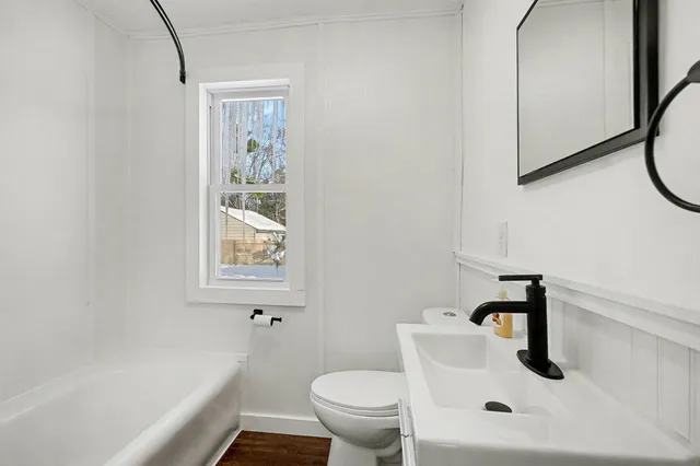 $145,000 | 6946 South Lakeview Avenue, Idlewild, MI 49642