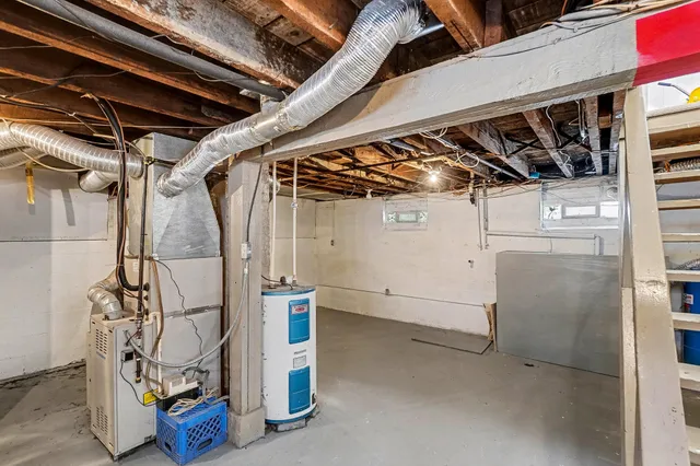 $145,000 | 6946 South Lakeview Avenue, Idlewild, MI 49642