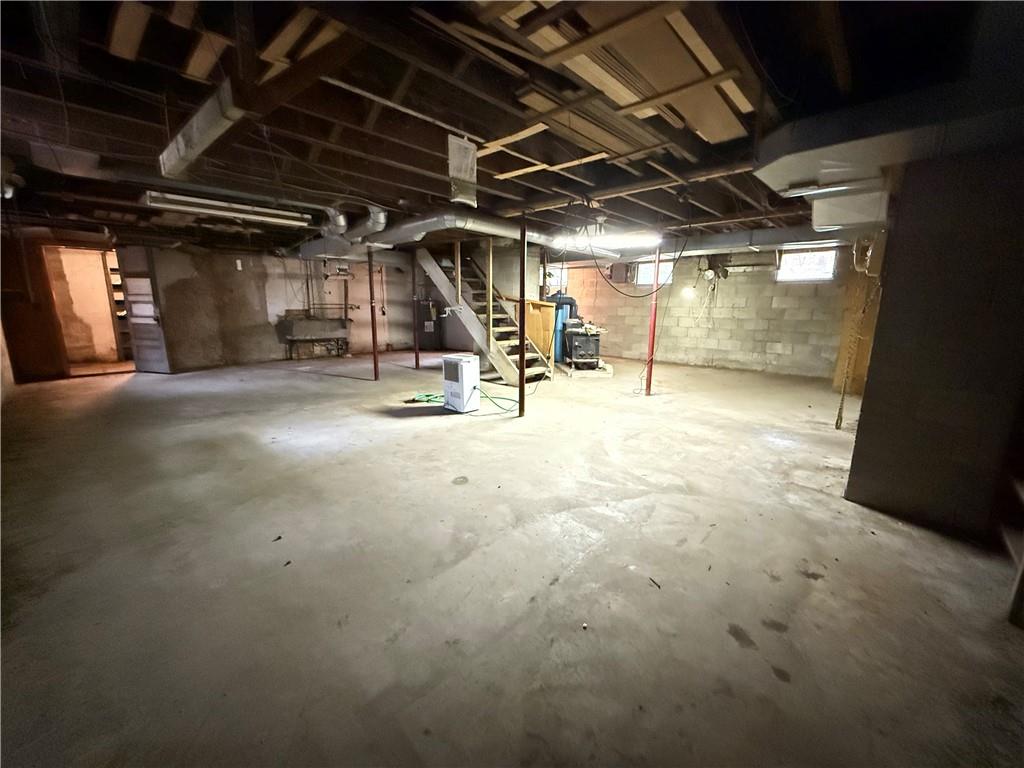 729 East Lake Road Transfer, PA 16154 - Photo 50 of 50 a view of empty room with wooden ceiling