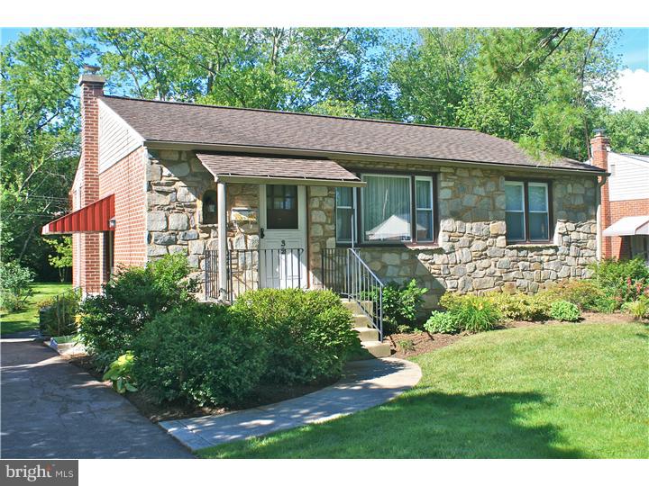 32 Brookside Road Glenside, PA 19038 - Photo 3 of 18 Exterior Side