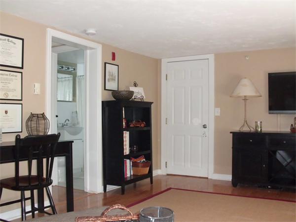 241 Lowell Street, Unit 3 Andover, MA 01810 - Photo 6 of 10