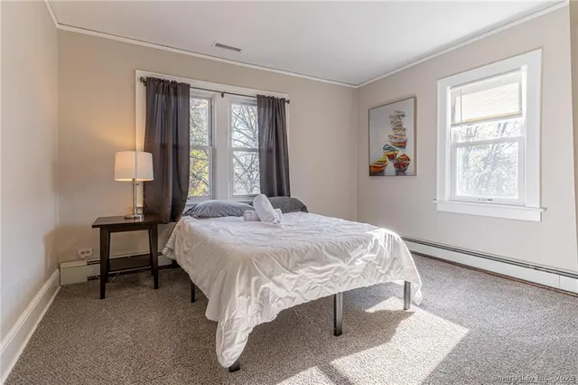 $669,000 | 18 Fenway Street, Stamford, CT 06902