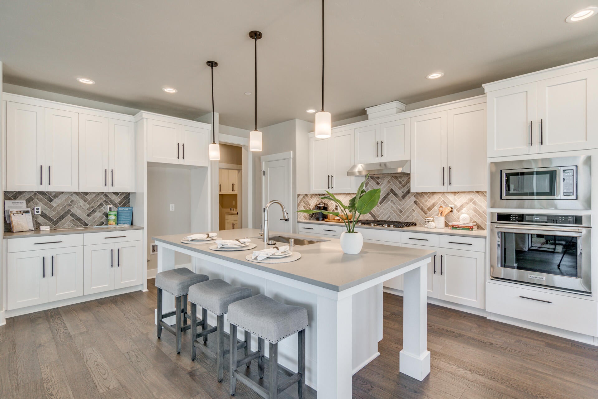 3064 Northwest Hidden Rdg Drive Bend, OR 97703 - Photo 13 of 28 Photos are of like model