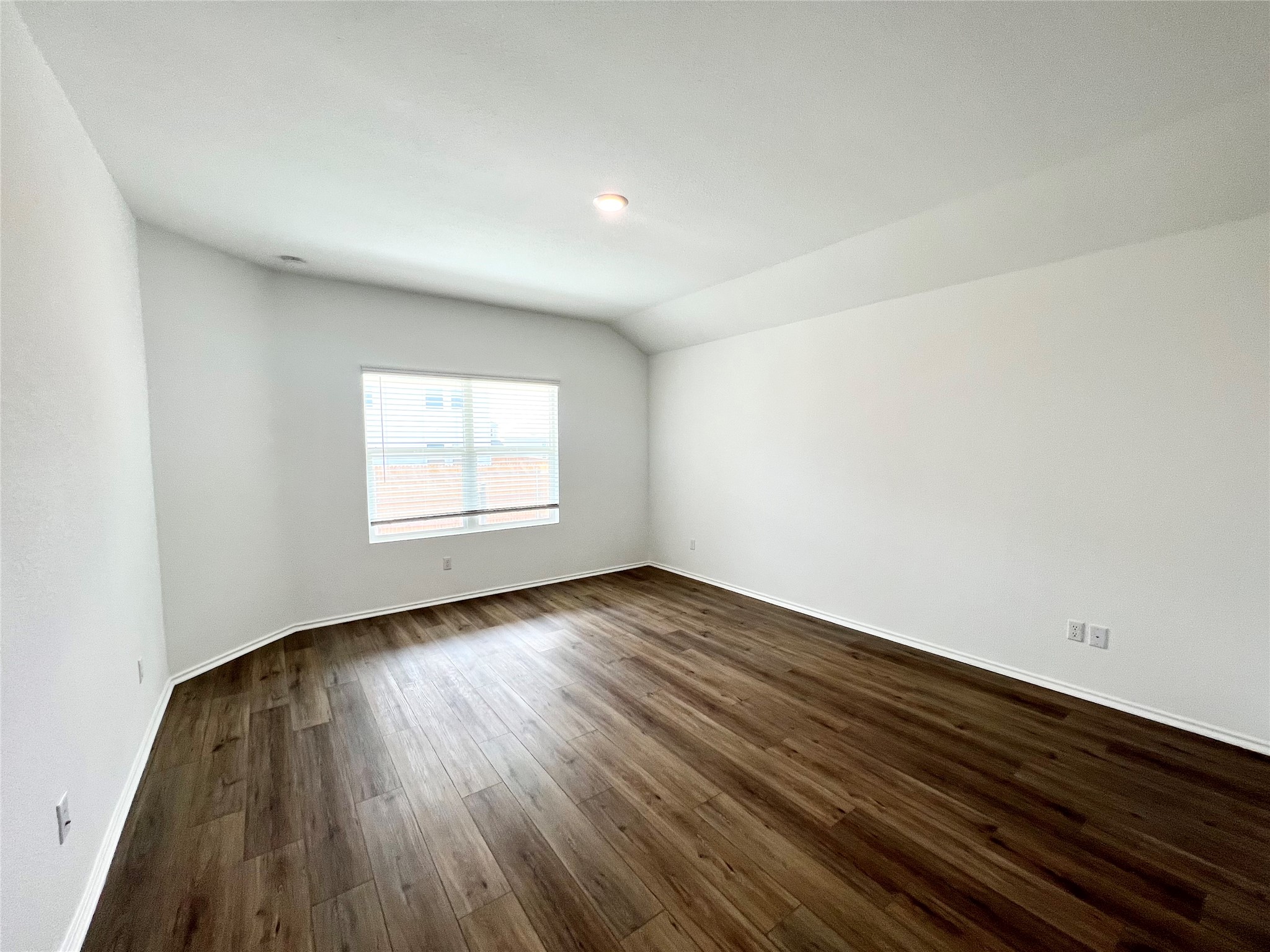 157 Perfect World Loop Jarrell, TX 76537 - Photo 2 of 21