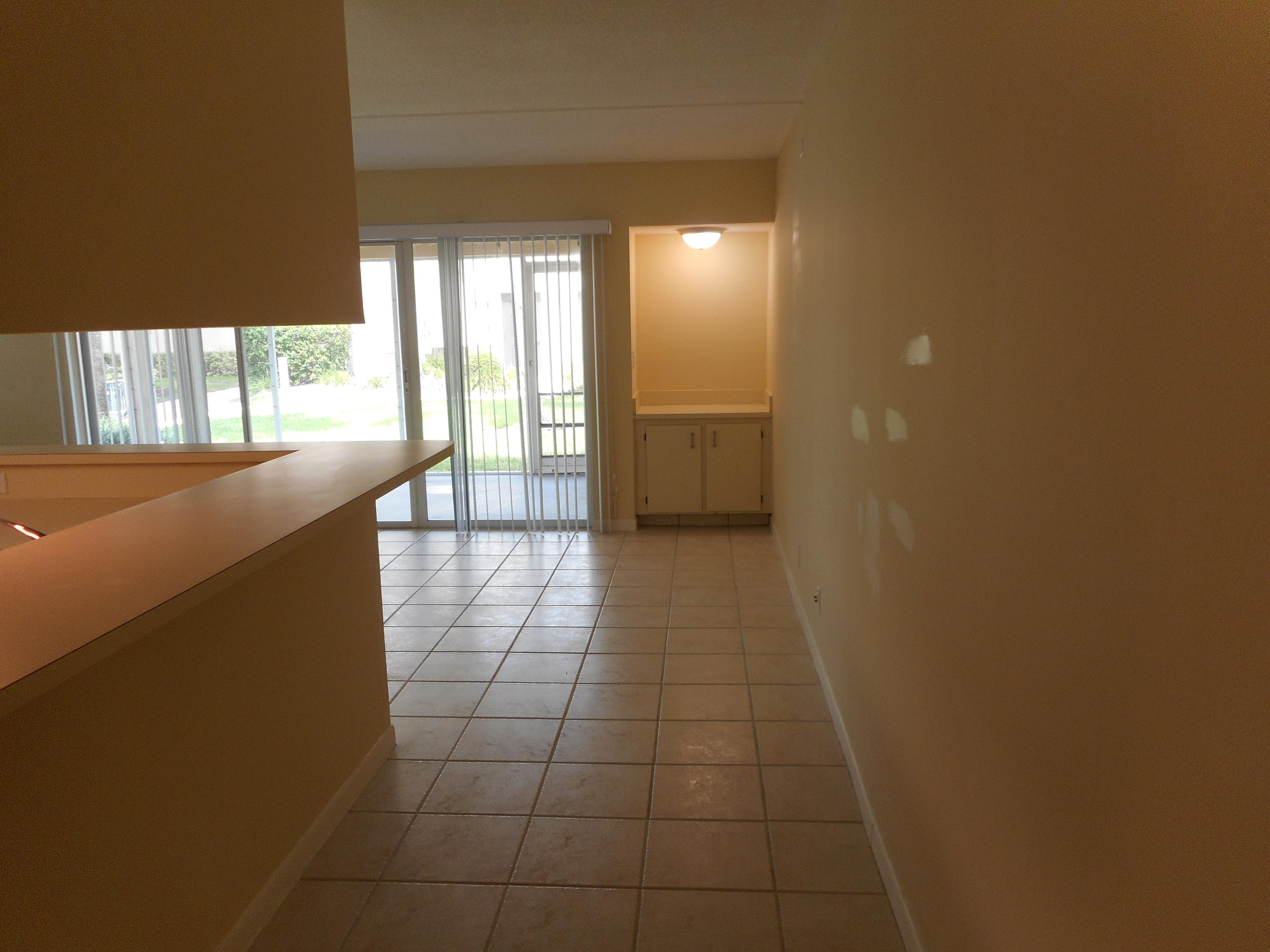 1605 Highway 1, Unit M2104 Jupiter, FL 33477 - Photo 16 of 26 Front hall