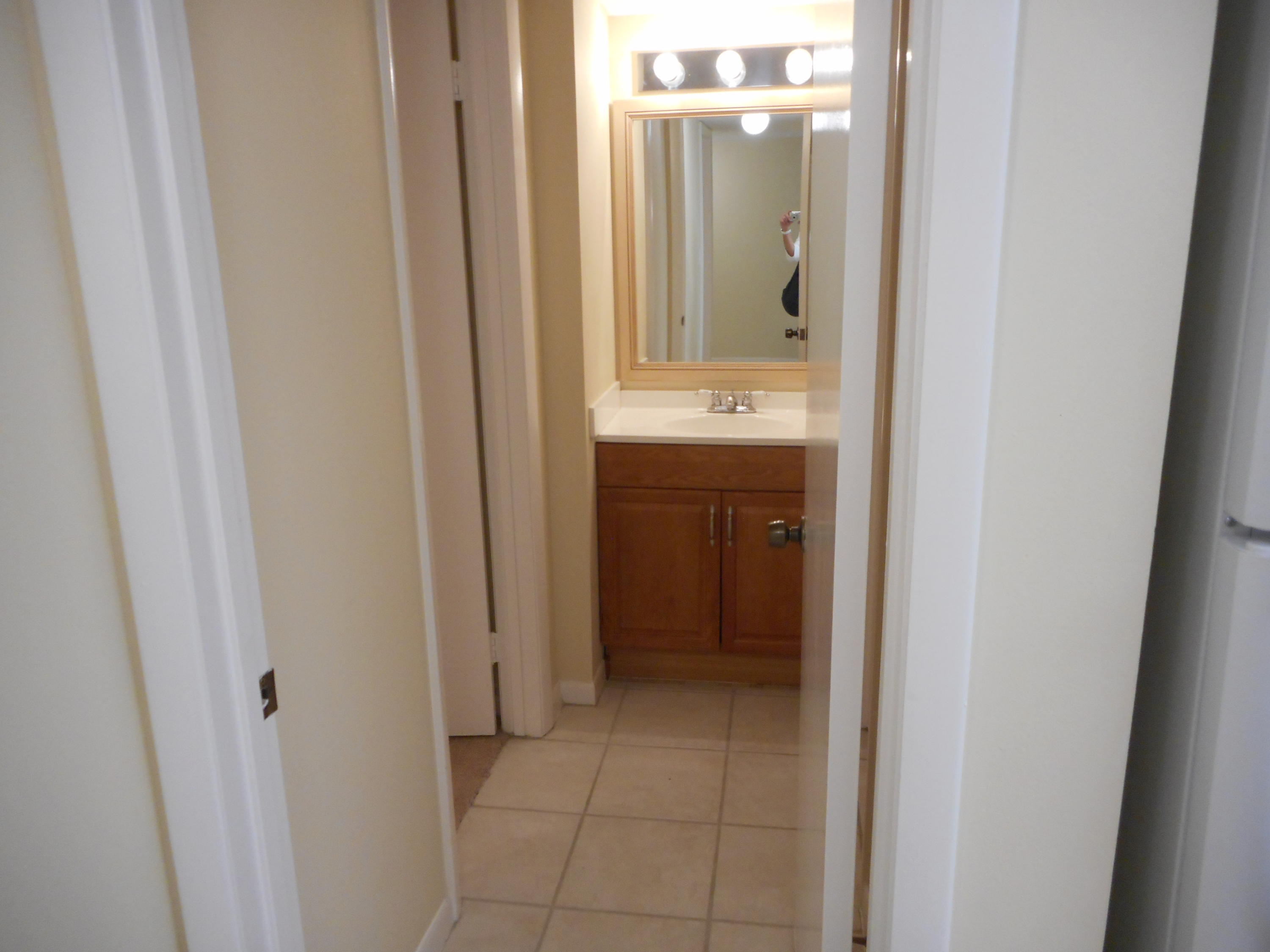 1605 Highway 1, Unit M2104 Jupiter, FL 33477 - Photo 21 of 26 Sink/Vanity