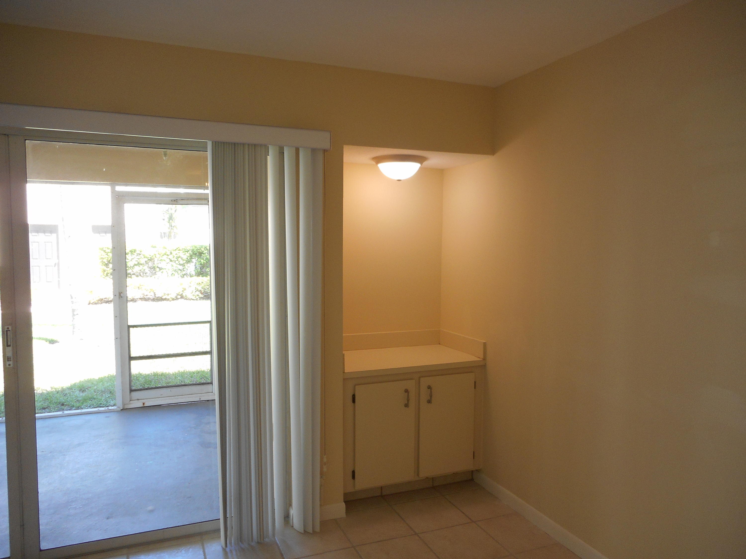 1605 Highway 1, Unit M2104 Jupiter, FL 33477 - Photo 3 of 26 Living area