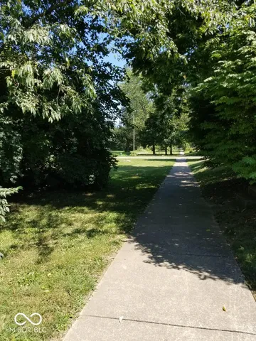 $1,495 | 711 Berkley Road, Indianapolis, IN 46208