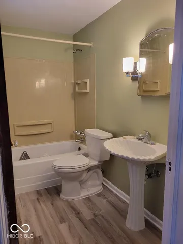 $1,495 | 711 Berkley Road, Indianapolis, IN 46208