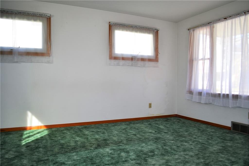 922 Main Street East Rural Valley, PA 16249 - Photo 4 of 20 a view of empty room with window