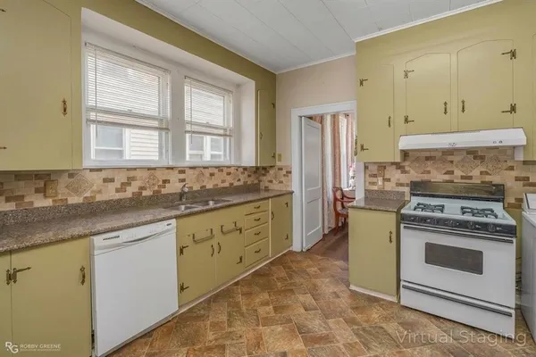 $165,000 | 631 Gladstone Boulevard, Shreveport, LA 71104