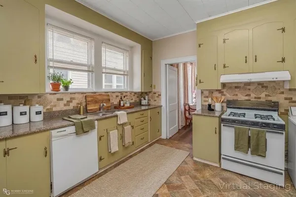 $165,000 | 631 Gladstone Boulevard, Shreveport, LA 71104