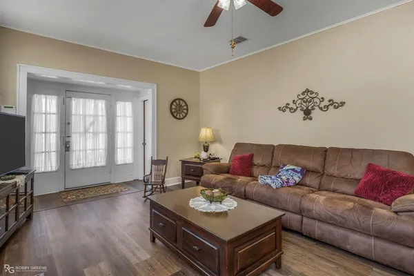$165,000 | 631 Gladstone Boulevard, Shreveport, LA 71104