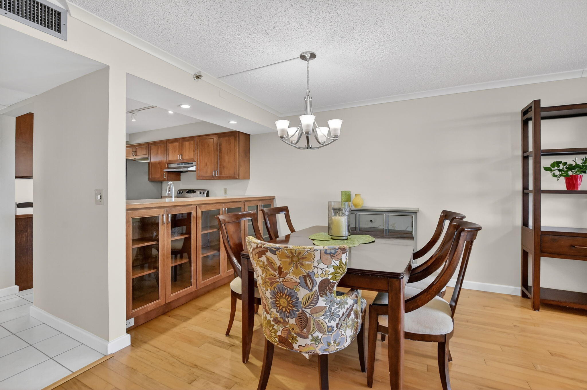 20 Royal Palm Way, Unit 602 Boca Raton, FL 33432 - Photo 7 of 56 a view of a dining room with furniture and wooden floor