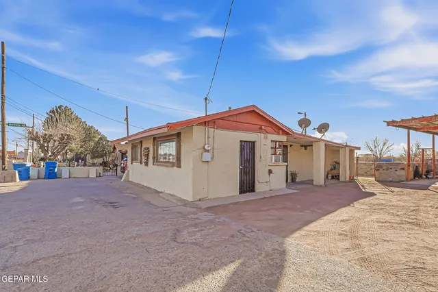 $345,000 | 10540 Socorro Road, Socorro, TX 79927