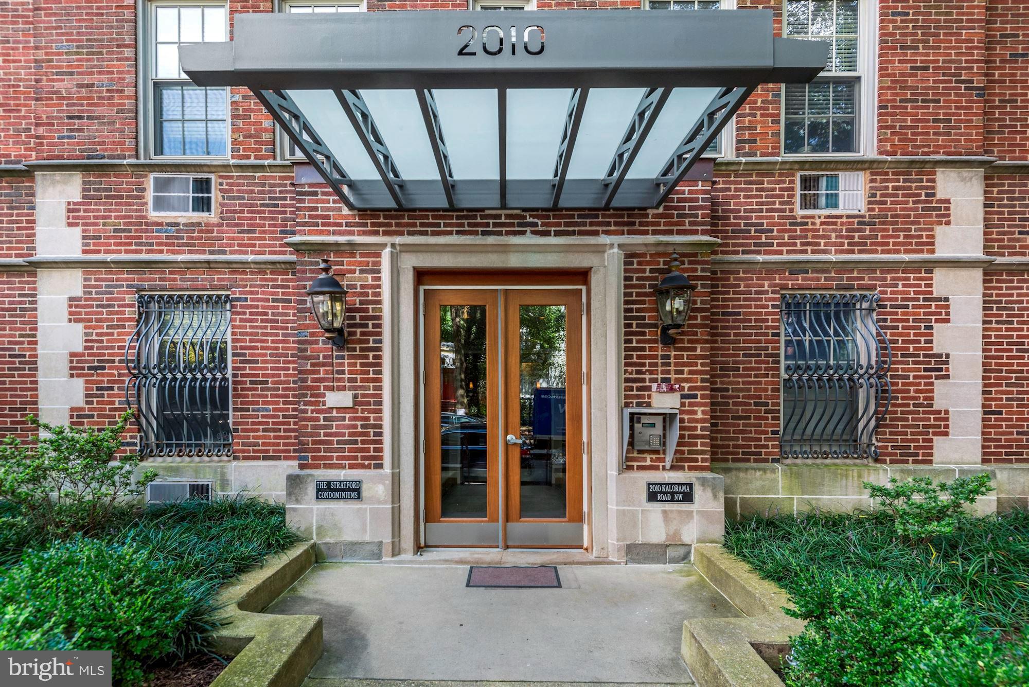 2010 Kalorama Road Northwest, Unit 201 Washington, DC 20009 - Photo 2 of 22 The Stratford Condominiums