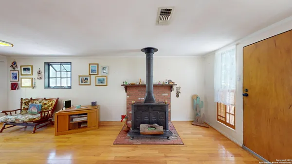 $189,500 | 607 Exchange, Schertz, TX 78154