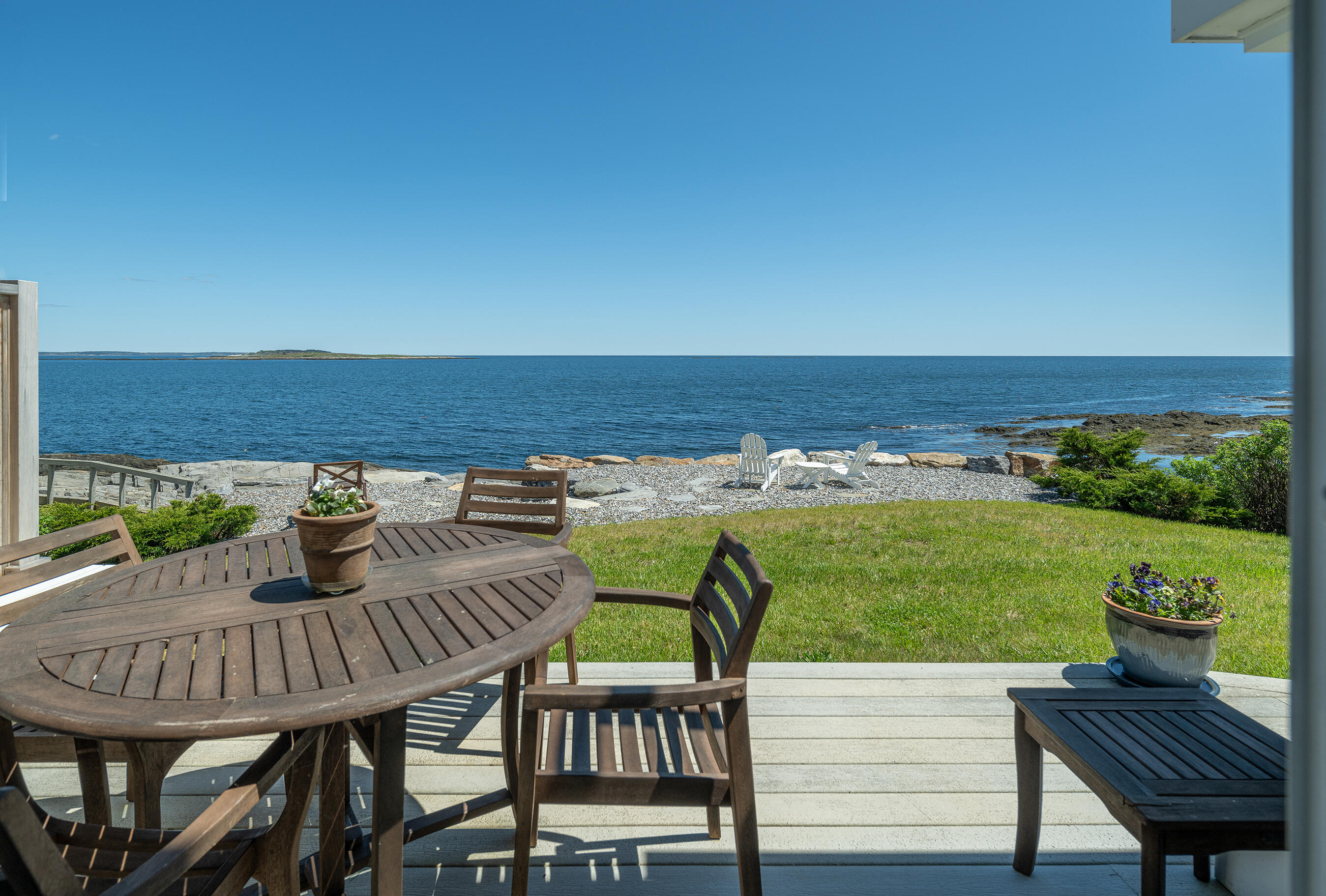 26 Cedar Beach Road Bailey Island, ME 04003 - Photo 3 of 24 3.