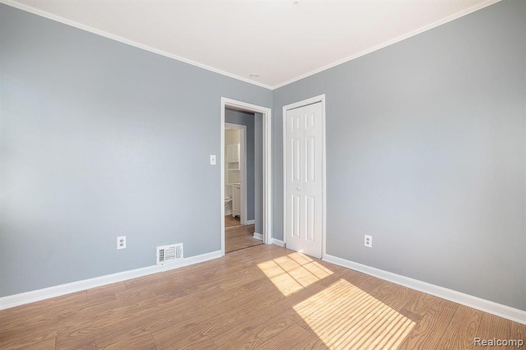 4936 Howe Road Wayne, MI 48184 - Photo 13 of 23 Gallery Image 13