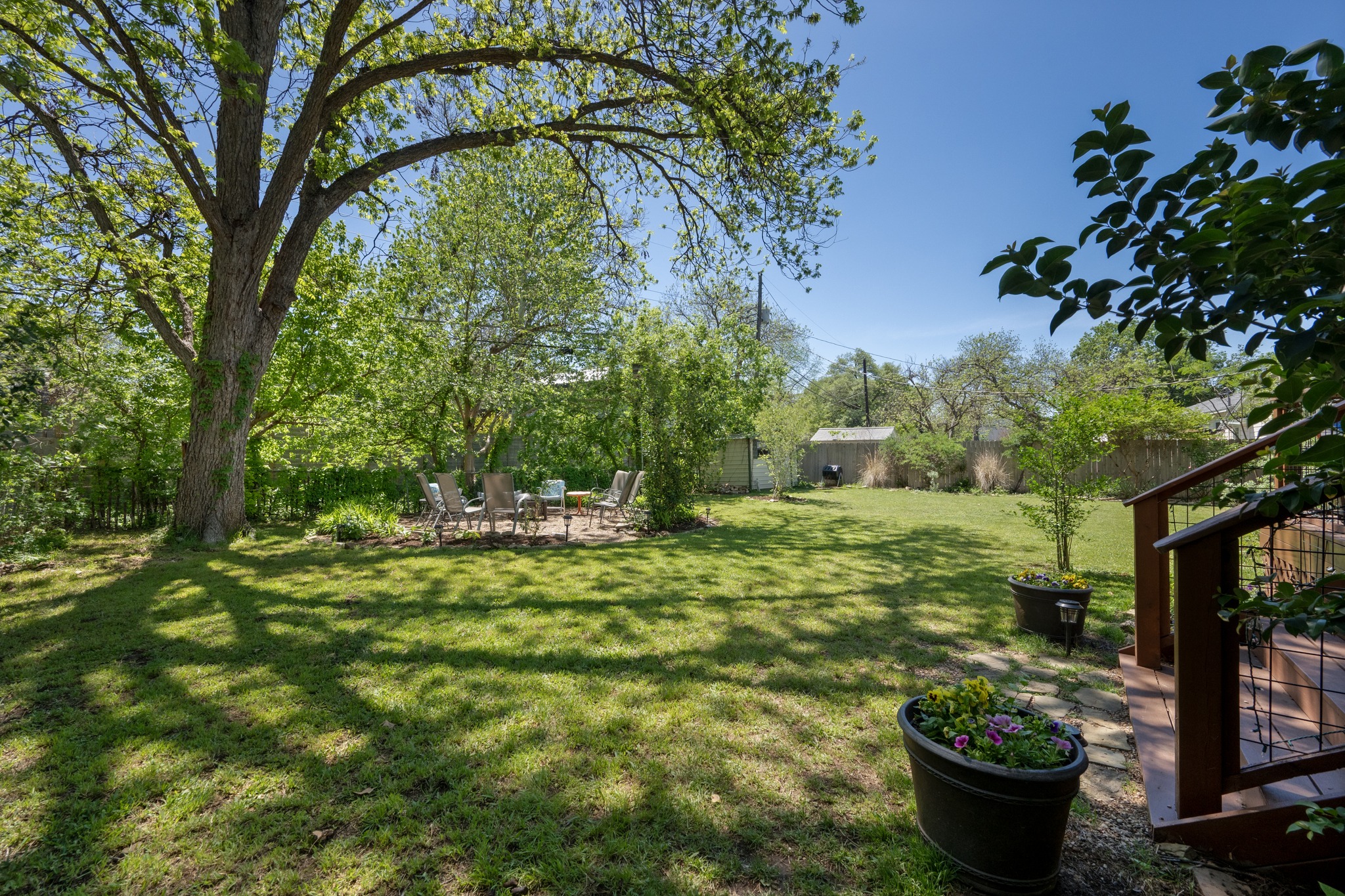 6103 Bull Creek Road Austin, TX 78757 - Photo 25 of 29 Fenced backyard featuring a patio area
