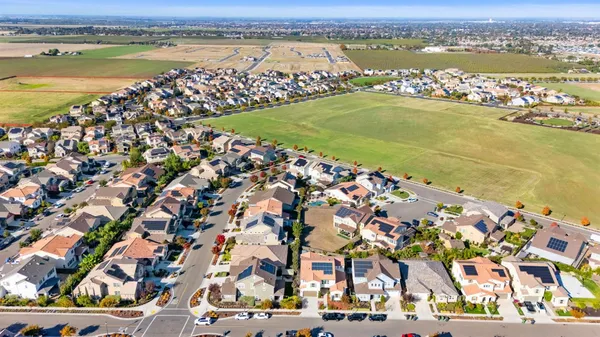 $1,149,950 | 2371 Rio Grande Drive, Tracy, CA 95377