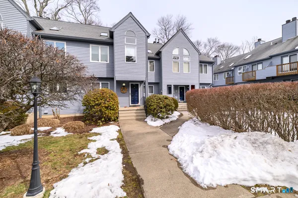 $525,000 | 81 Wolfpit Avenue, Unit B3, Norwalk, CT 06851