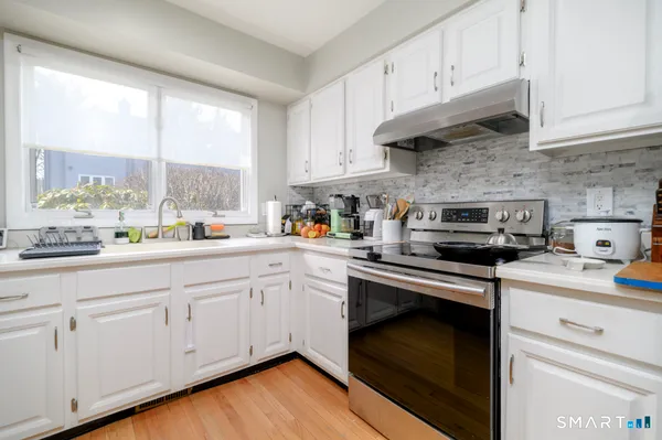 $525,000 | 81 Wolfpit Avenue, Unit B3, Norwalk, CT 06851