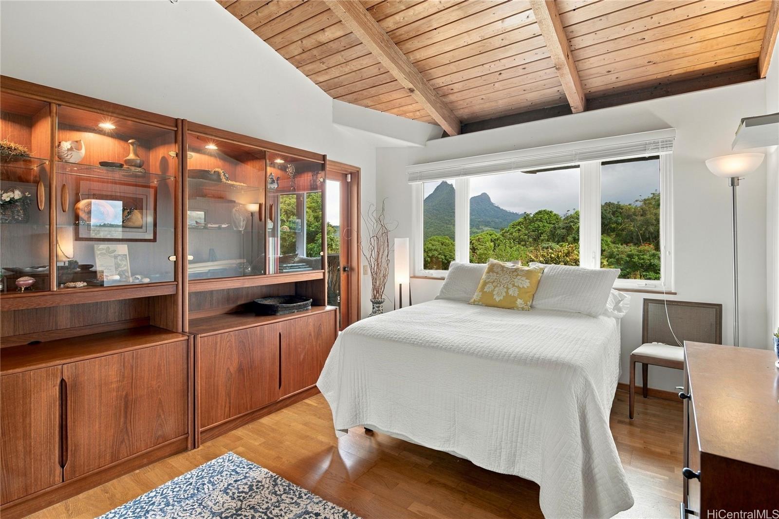 1064 Auloa Road, Unit B Kailua, HI 96734 - Photo 20 of 25 Gallery Image 20