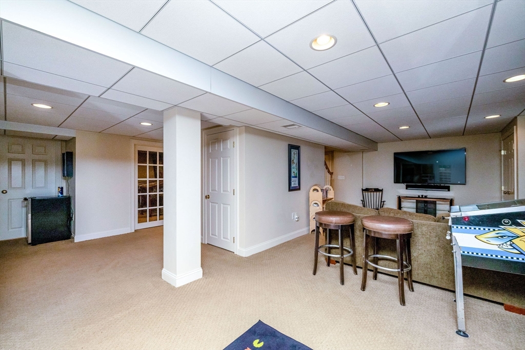 42 Coach Road North Attleboro, MA 02760 - Photo 30 of 42