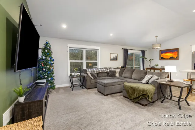 $380,000 | 13034 Spruceridge Road, Gowen, MI 49326