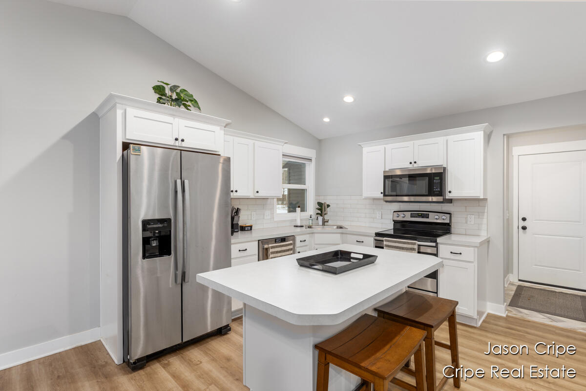 13034 Spruceridge Road Gowen, MI 49326 - Photo 18 of 51 IMG_1012