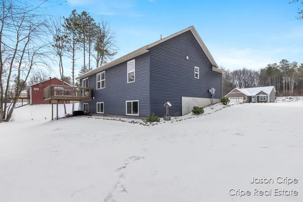 $370,000 | 13034 Spruceridge Road, Gowen, MI 49326