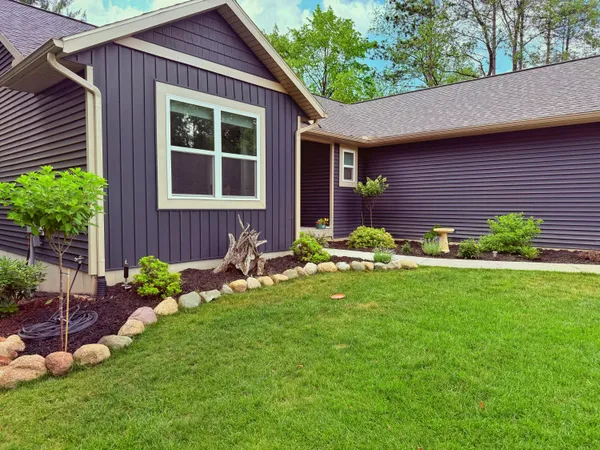 $370,000 | 13034 Spruceridge Road, Gowen, MI 49326