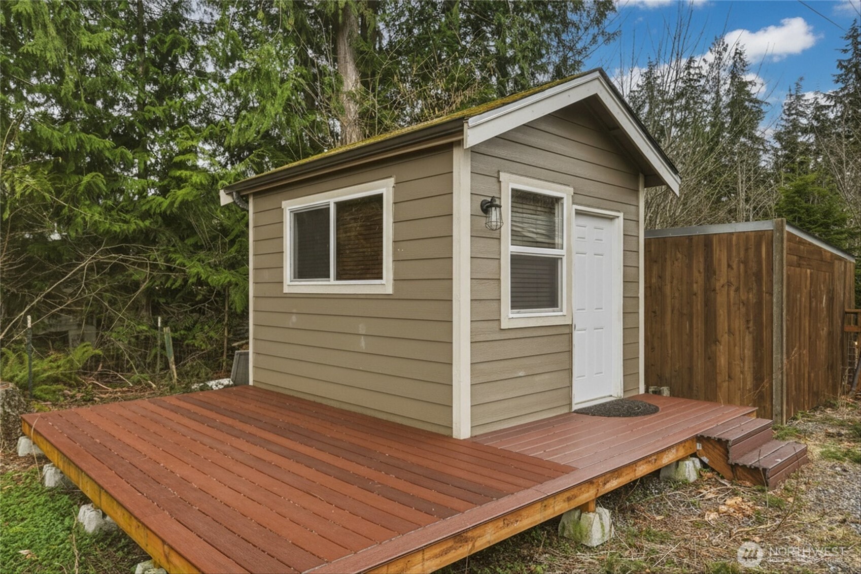 6425 Little Big Horn Road Maple Falls, WA 98266 - Photo 4 of 38