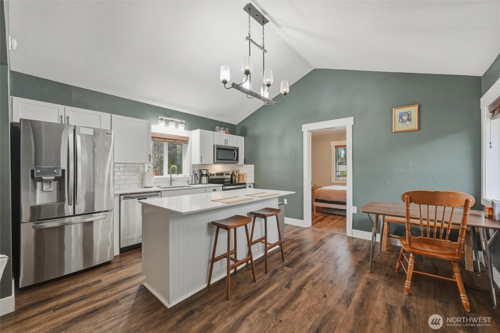 6425 Little Big Horn Road Maple Falls, WA 98266 - Photo 7 of 38