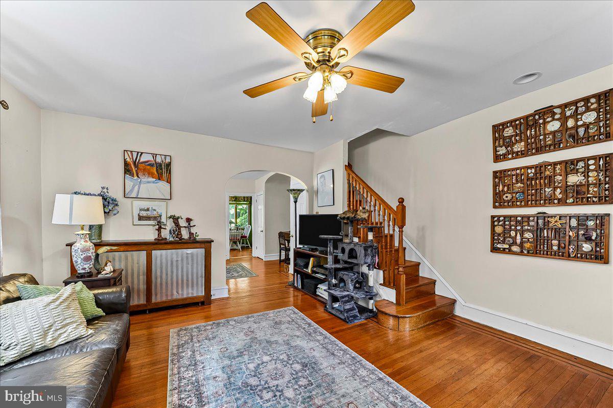 4001 Vernon Road Drexel Hill, PA 19026 - Photo 11 of 25