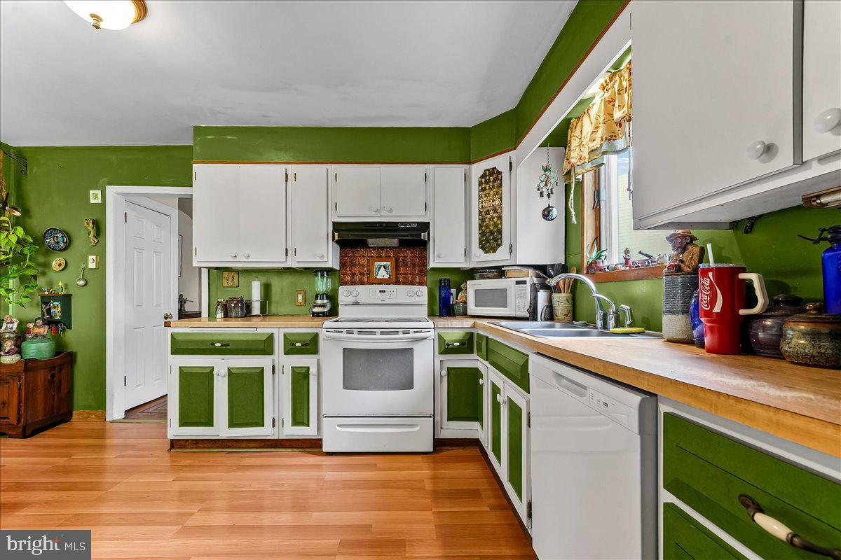 4001 Vernon Road Drexel Hill, PA 19026 - Photo 16 of 25