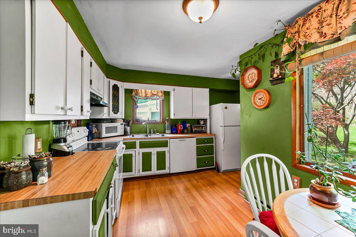 4001 Vernon Road Drexel Hill, PA 19026 - Photo 17 of 25
