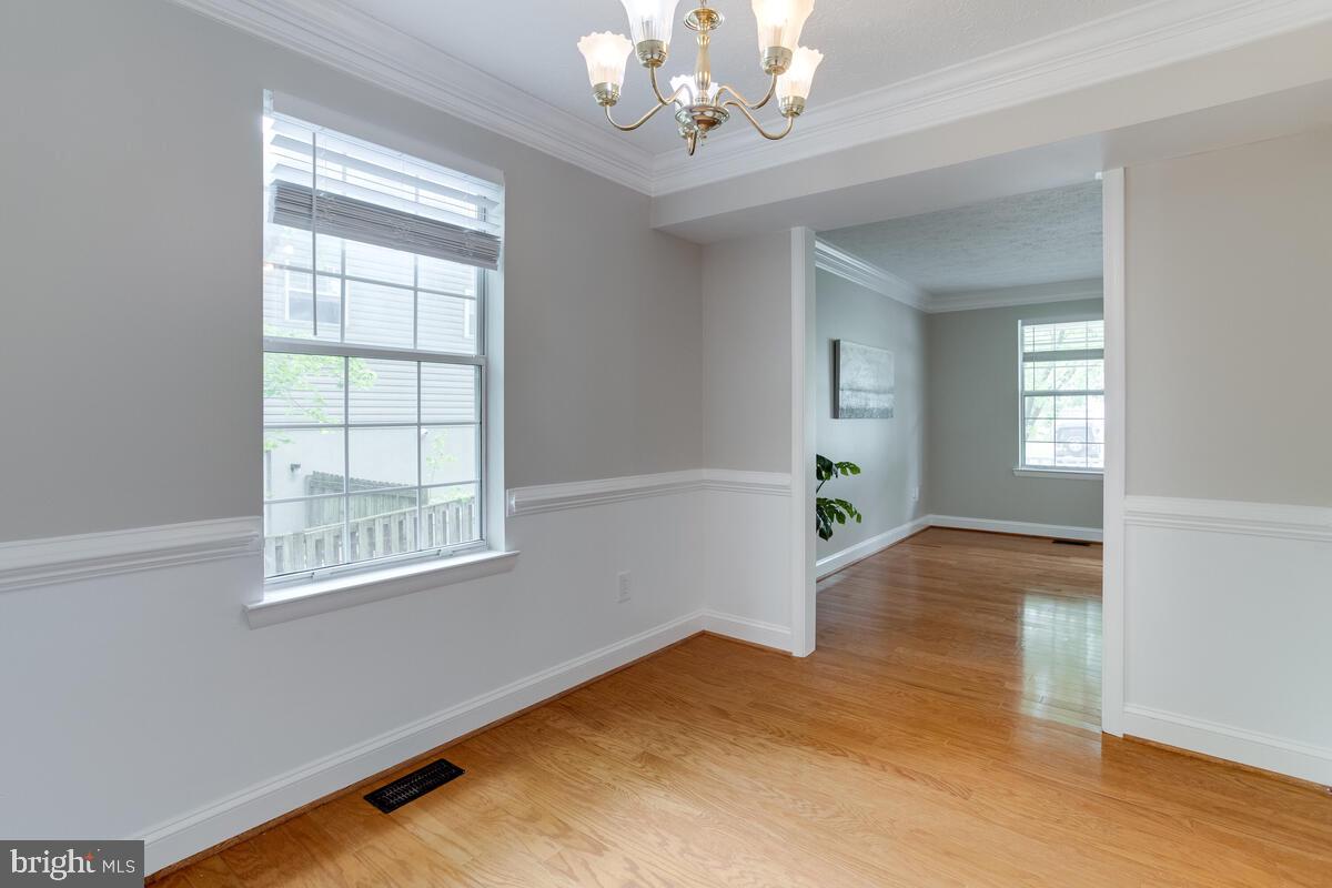 8032 Pine Ridge Road Pasadena, MD 21122 - Photo 14 of 54 Gallery Image 14