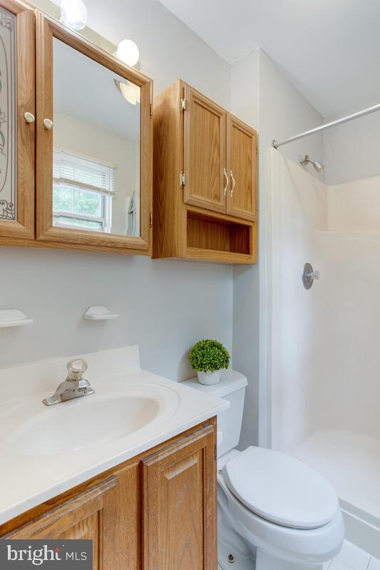 8032 Pine Ridge Road Pasadena, MD 21122 - Photo 29 of 54 Gallery Image 29