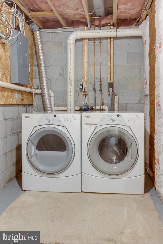 8032 Pine Ridge Road Pasadena, MD 21122 - Photo 43 of 54 Laundry